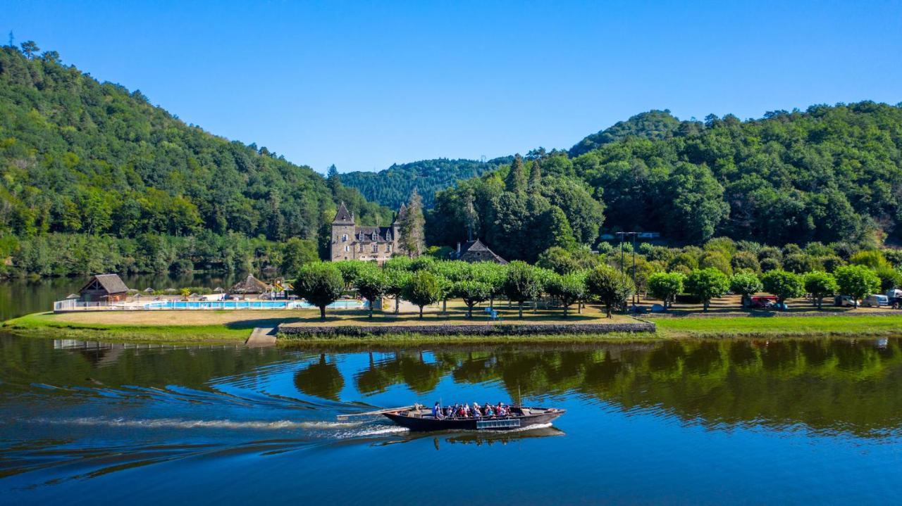 Camping Le Chateau Du Gibanel Saint-Martial-Entraygues Dış mekan fotoğraf