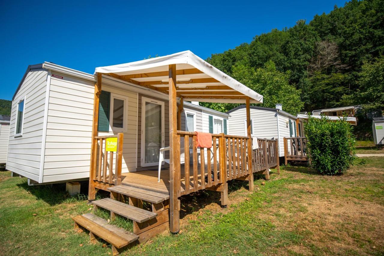 Camping Le Chateau Du Gibanel Saint-Martial-Entraygues Dış mekan fotoğraf