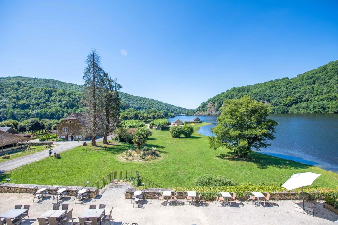 Camping Le Chateau Du Gibanel Saint-Martial-Entraygues Dış mekan fotoğraf