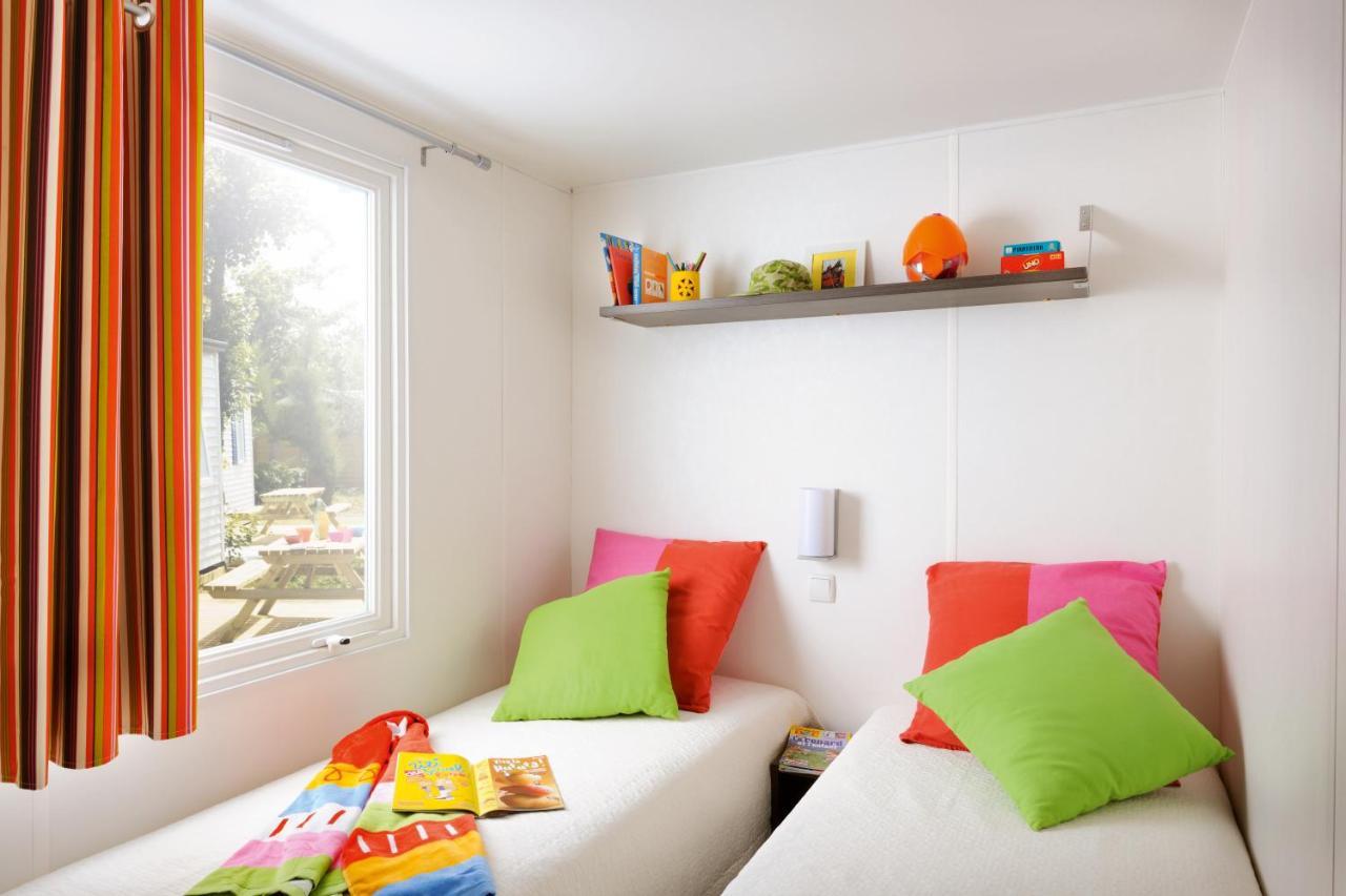 Camping Le Chateau Du Gibanel Saint-Martial-Entraygues Dış mekan fotoğraf